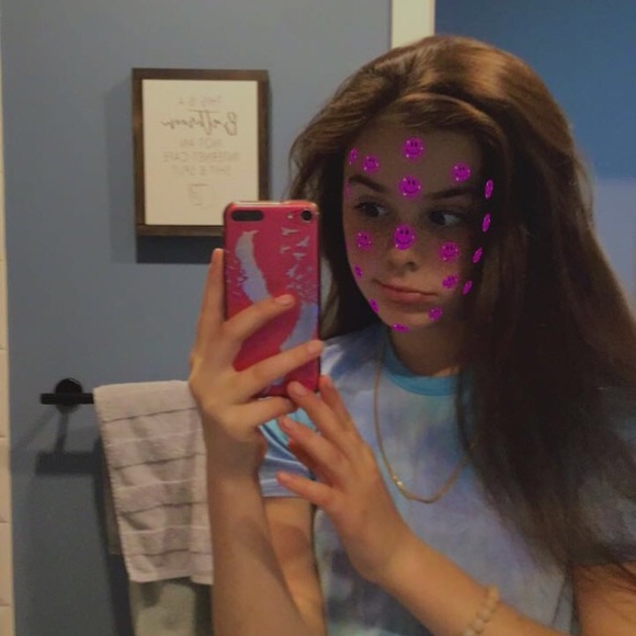 Meet your Posher, Mia - Picture 1 of 1